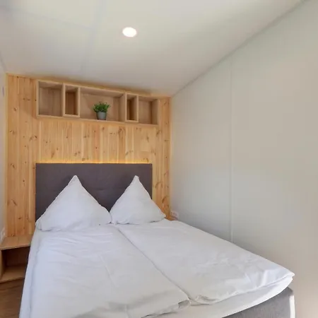 Tiny Haus 57 Am Brombachsee Holiday home Pleinfeld