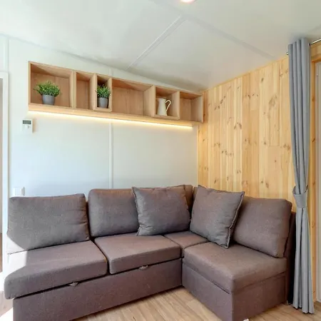 Dom wakacyjny Tiny Haus 57 Am Brombachsee